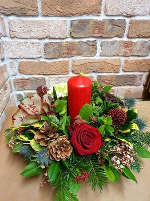 Modern Christmas Centerpiece