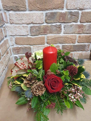 Modern Christmas Centerpiece