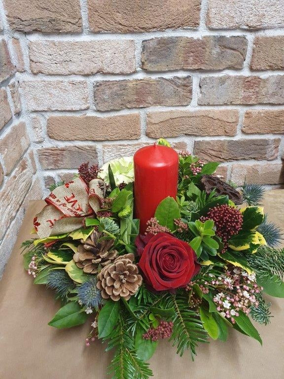 Modern Christmas Centerpiece